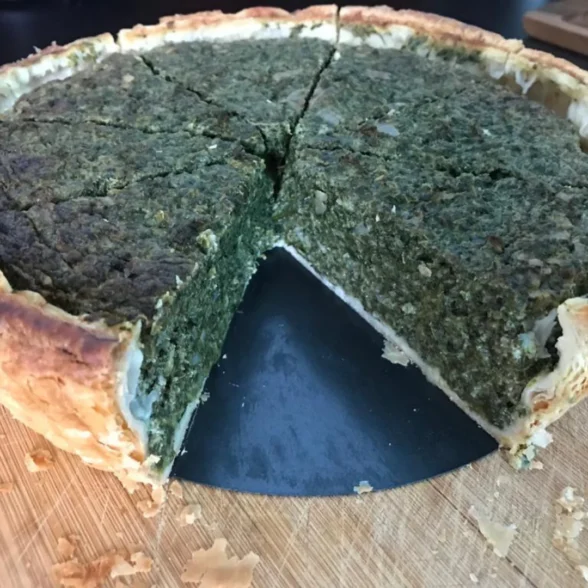TARTA CU SPANAC aproximativ 1 kg