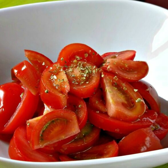 SALATA DE ROSII 1 KG